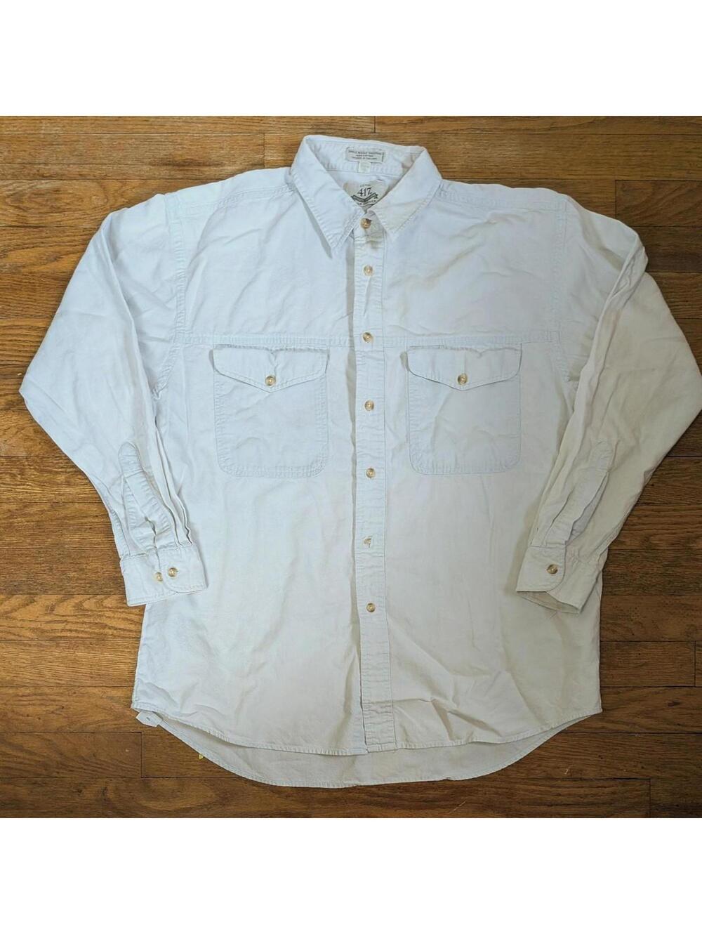 1990s Van Heusen 417 Pale Blue Cotton Oversized Button Down Shirt Vintage L/XL